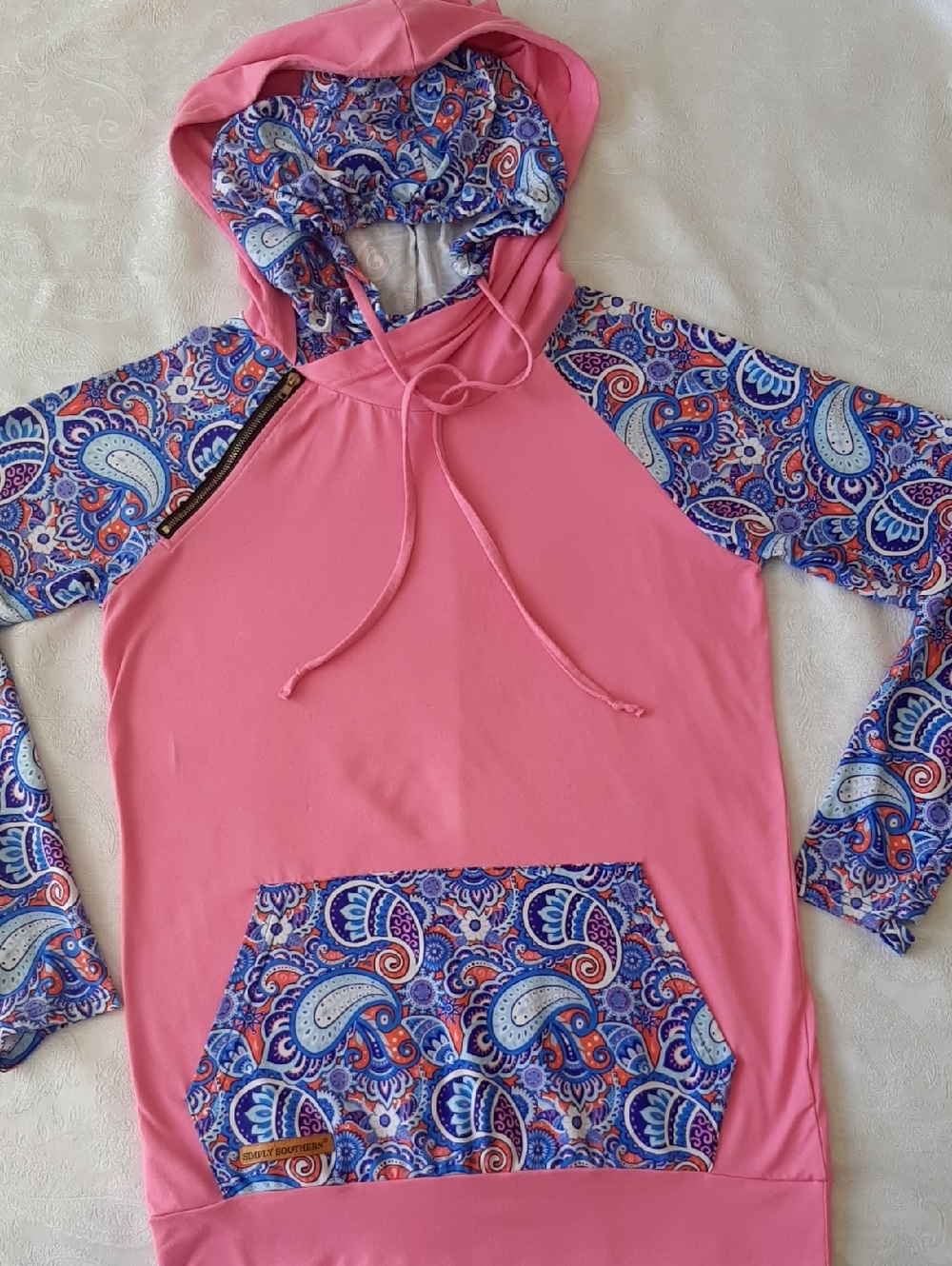 Simply Southern Women's S Lightweight Hoodie Pink With Blue Paisley Accent